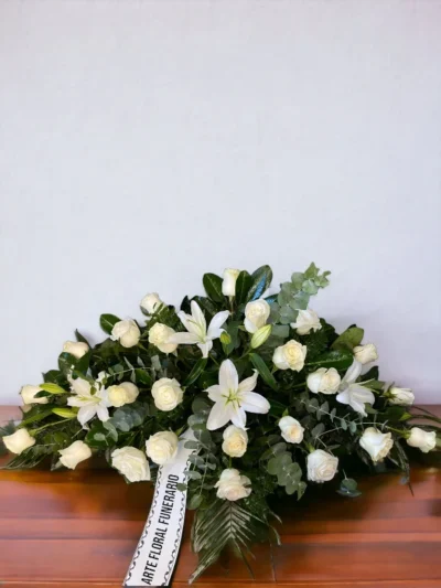 almohadon funerario todo blanco